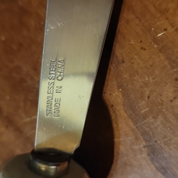 St. Nicholas Square BUTTON UP Spreader Snowman Family Christmas. Stainless Steel - Picture 2 of 6